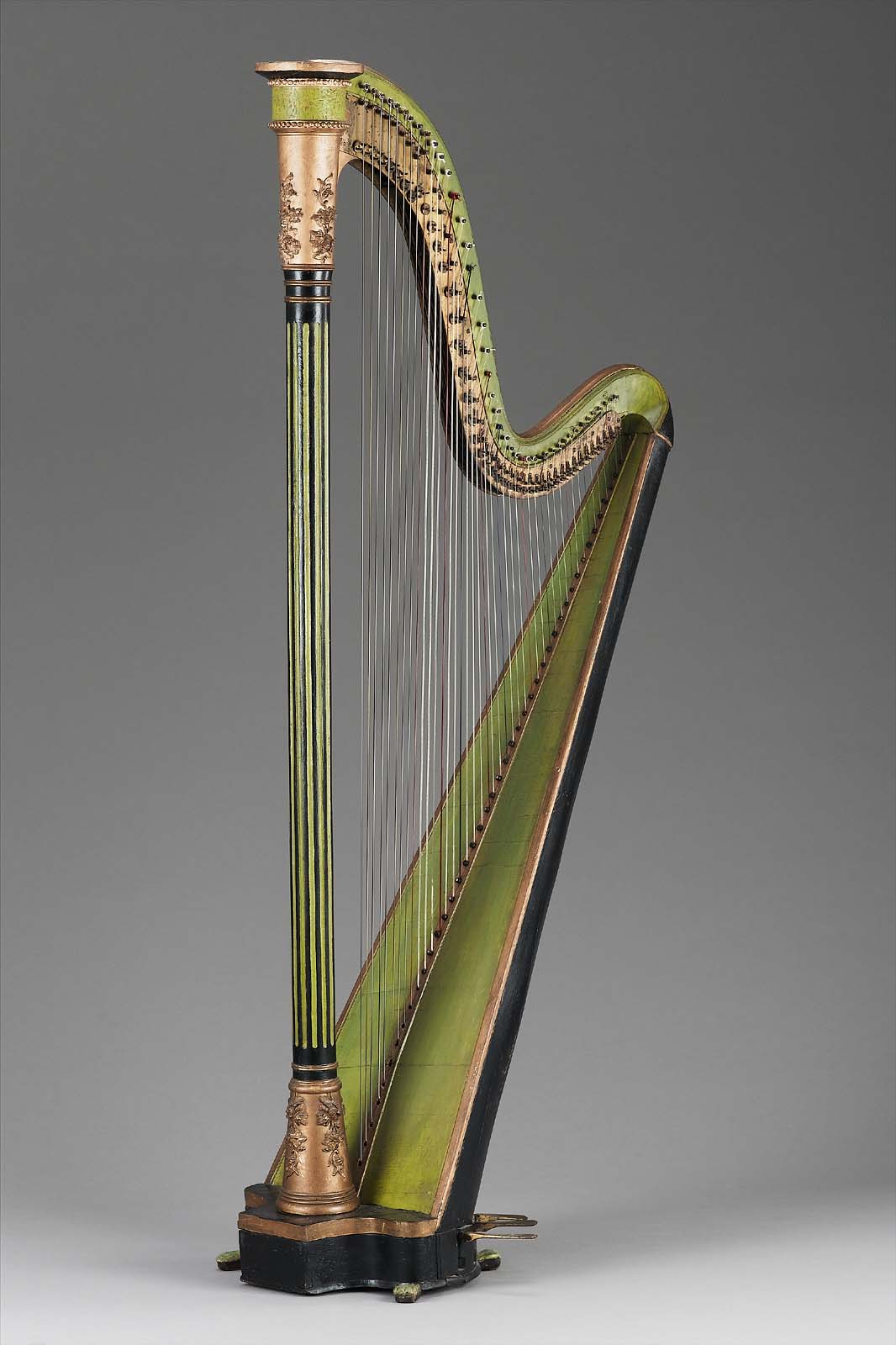 Harps Museum of Fine Arts, Boston