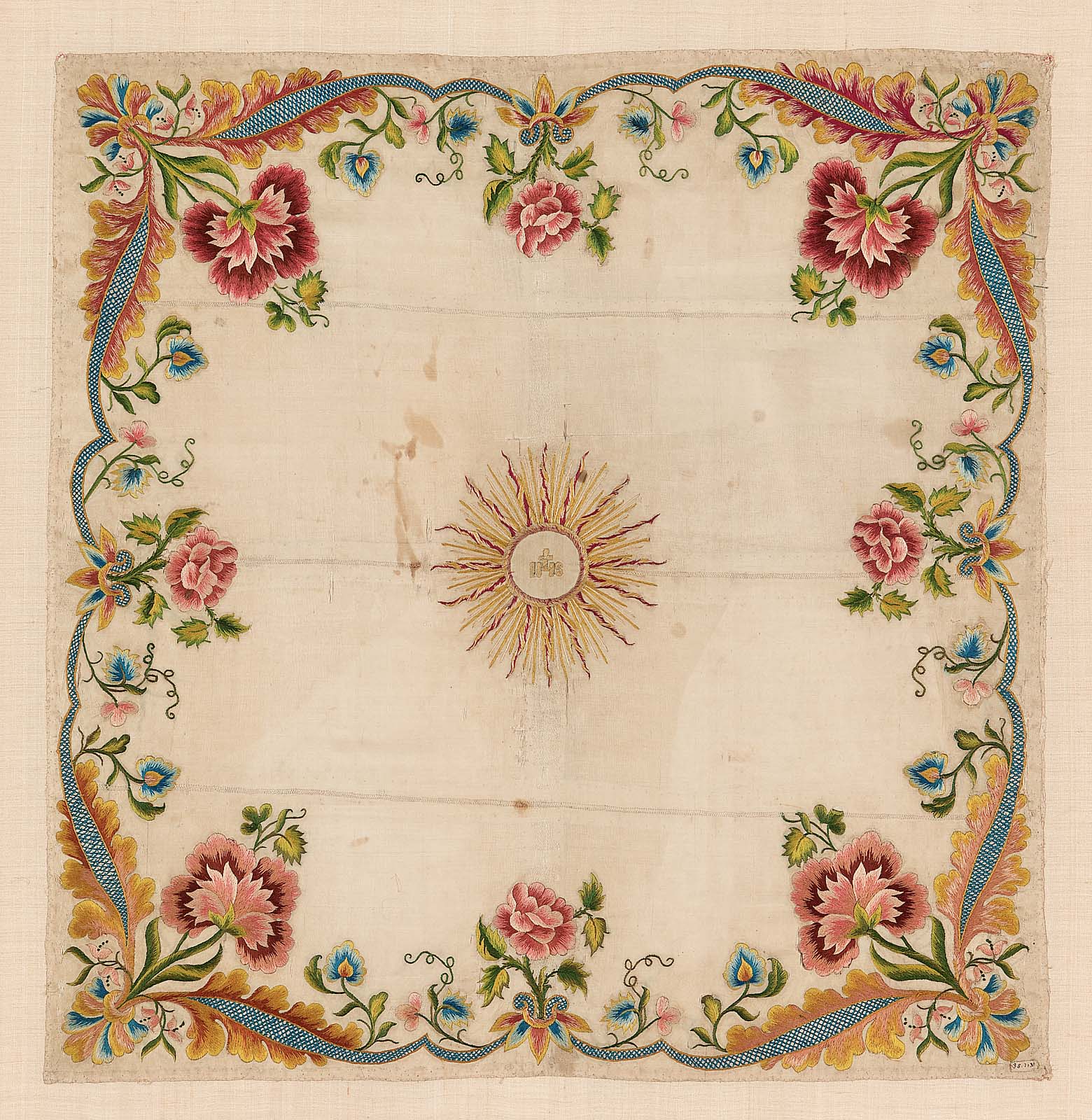 Chalice veil Museum of Fine Arts, Boston