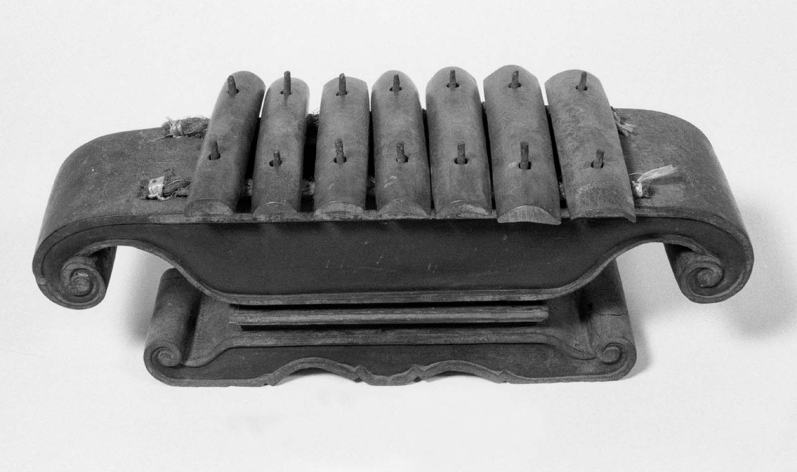 Metallophone (saron peking) Museum of Fine Arts, Boston