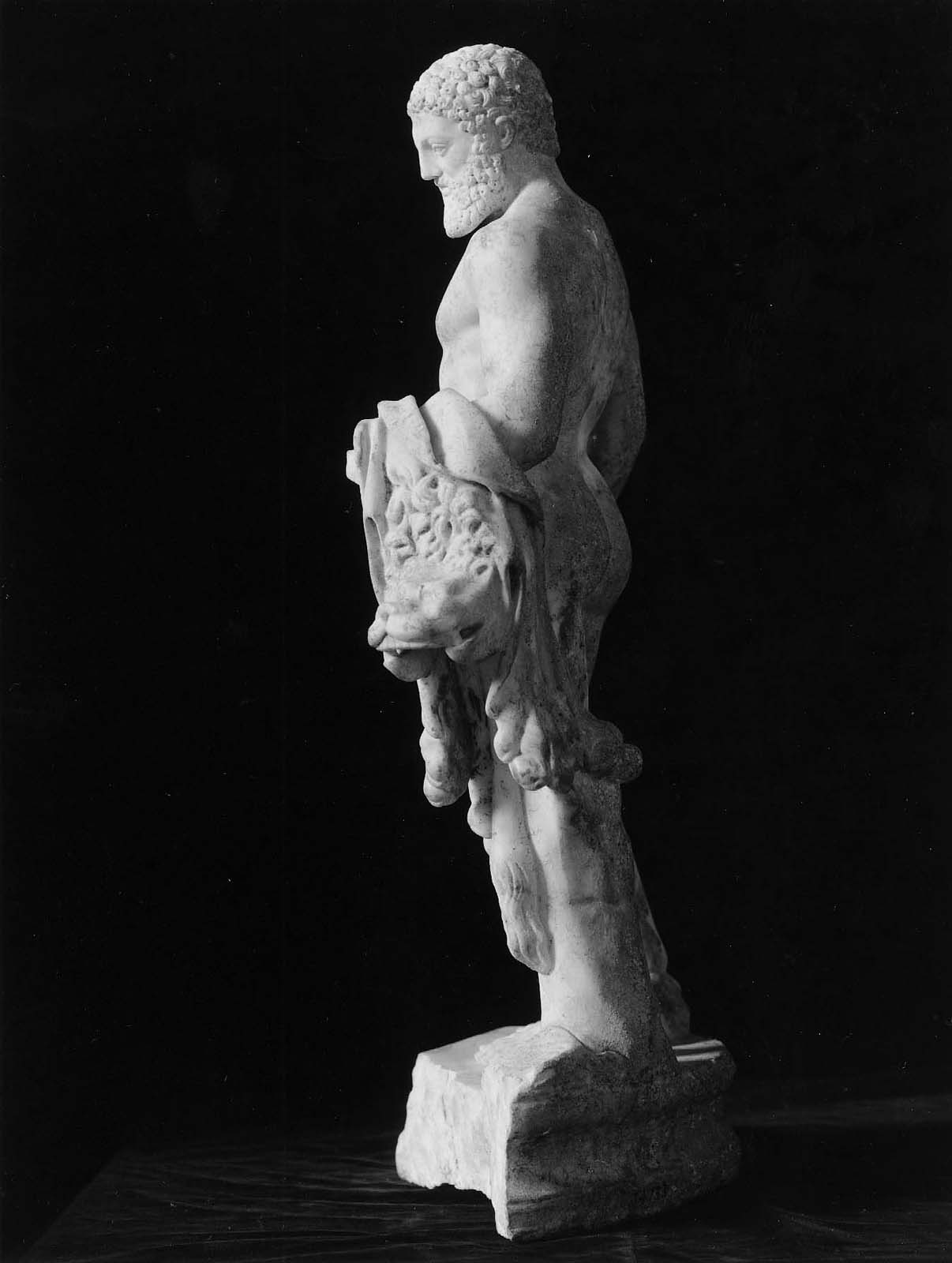 Statue of Herakles Museum of Fine Arts, Boston