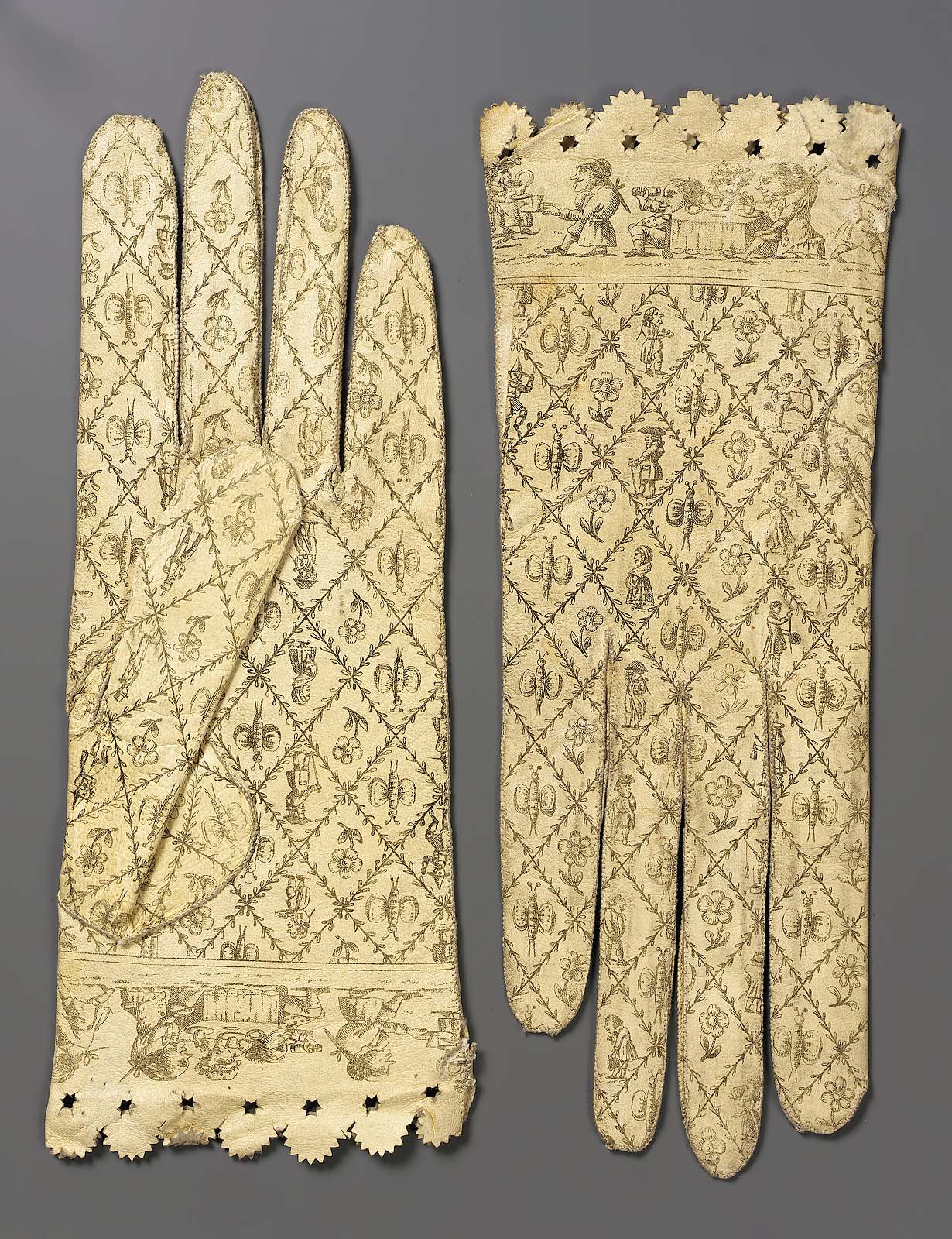 Pair of ecclesiastical gloves Museum of Fine Arts, Boston