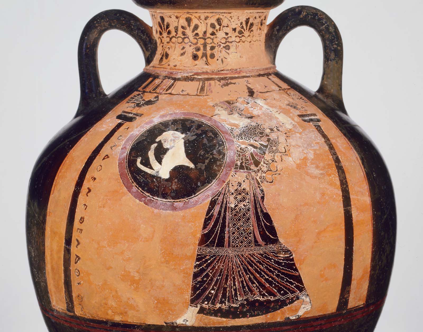 Panathenaic prize vase (amphora) Museum of Fine Arts, Boston