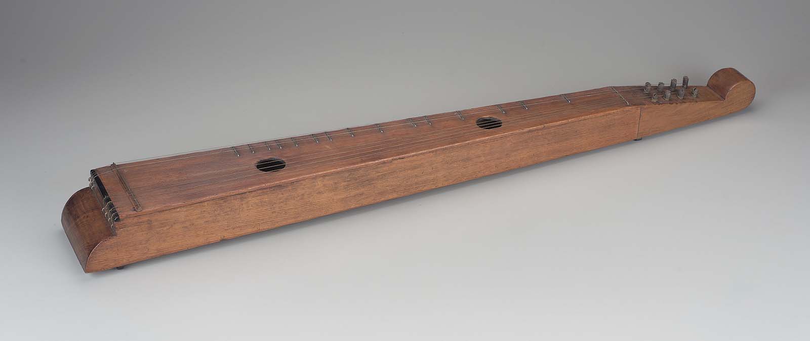 Zither (Scheitholt) Museum of Fine Arts, Boston