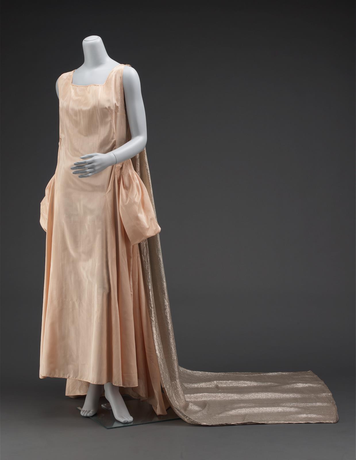 Regency court presentation dress picture