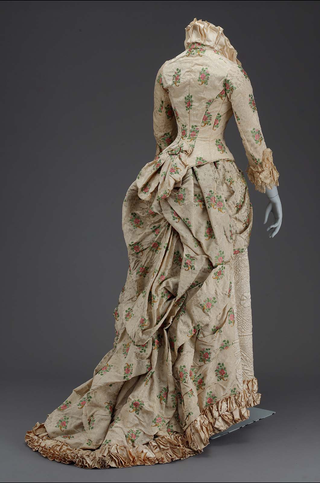 1885 Dresses