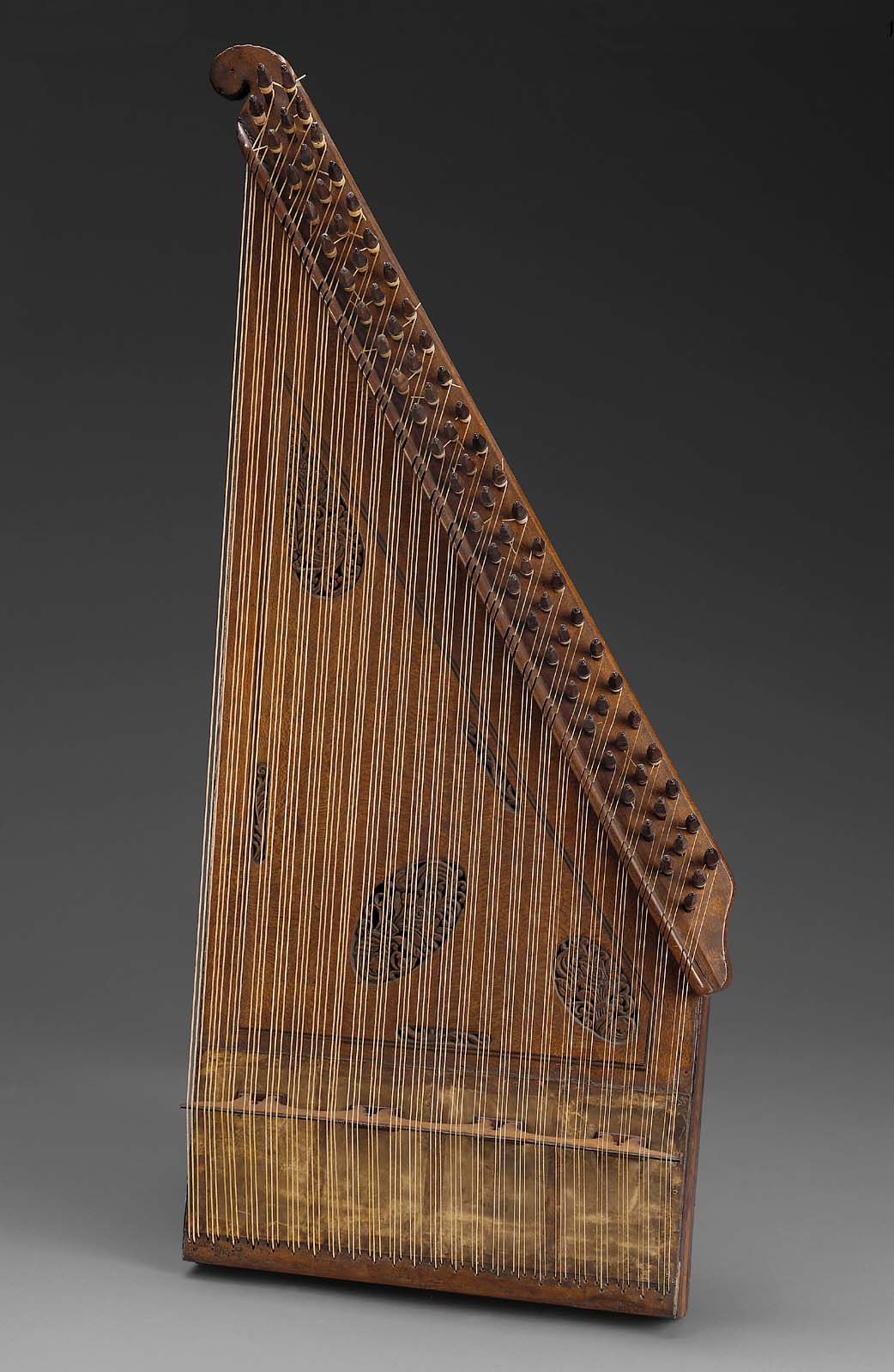 Psaltery (kanun) Museum of Fine Arts, Boston