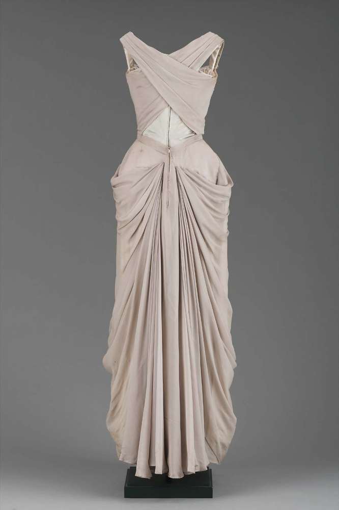 Evening dress Museum of Fine Arts, Boston